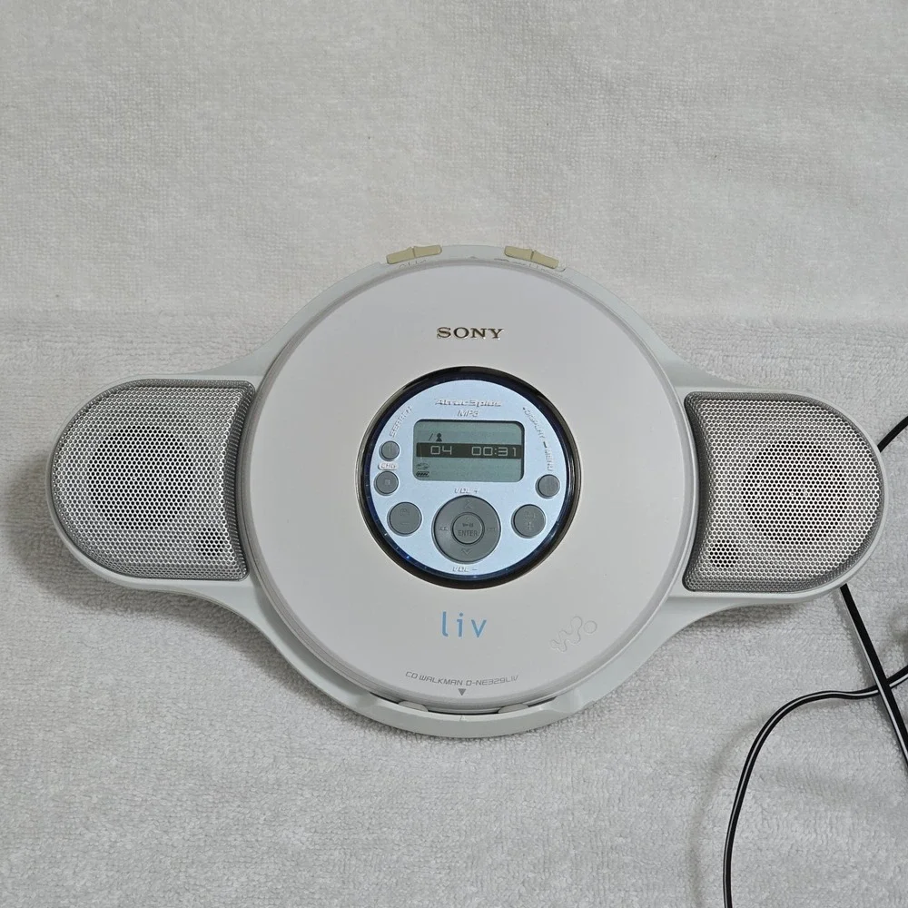 Sony CD Walkman Disc Mp3 D-NE329LIV & Speaker Stand BCA-DNE320S Bundle Vintage